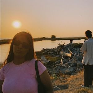 Meet your Posher, Mya